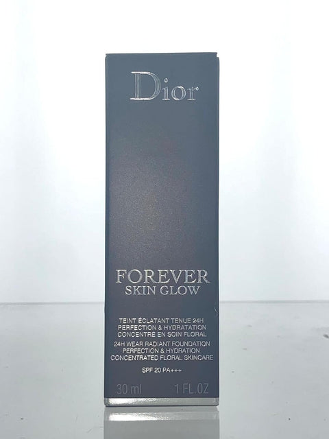 Christian Dior Forever Skin Glow 24H Wear Radiant Foundation 25W Warm/Glow SPF 20, 1.0 Ounce