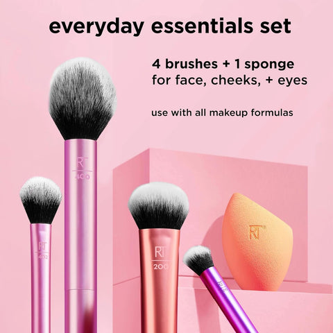 Real Techniques Makeup Brush Set with 2 Sponge Blenders, Multiuse Brushes, for Eyeshadow, Foundation, Blush, Highlighter, and Concealer, 6 Piece Makeup Brush Set